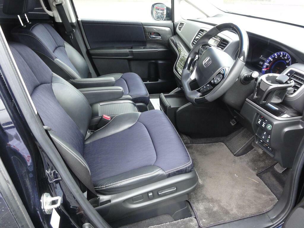 Honda Odyssey 2.4 Absolute Ex Black #4