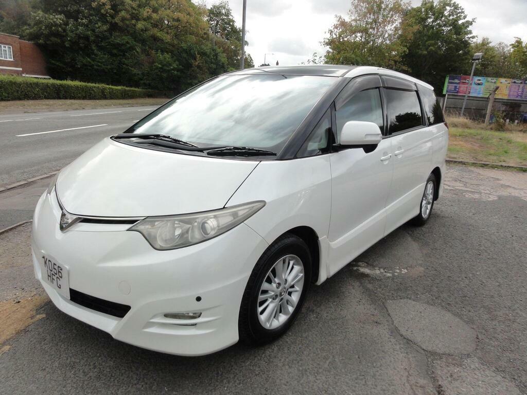 Toyota Estima   #19