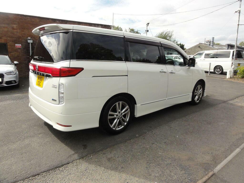 Nissan Elgrand Highway Star Newer Shape 3.5 White #6
