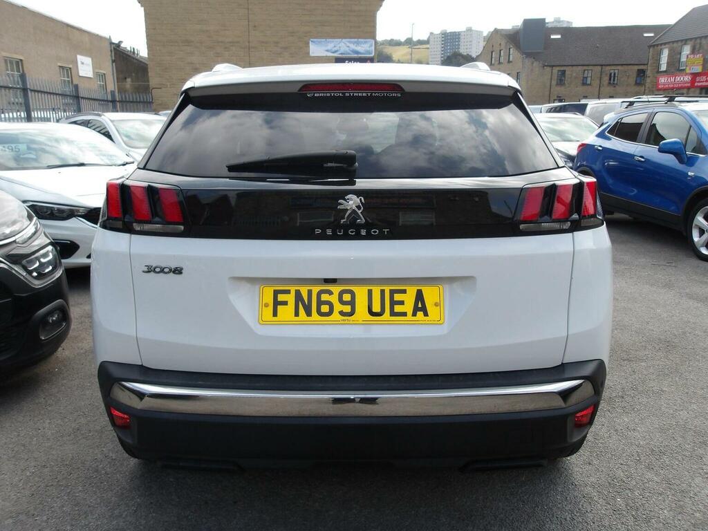 Peugeot 3008 1.2 Puretech Allure Euro 6 Ss White #5