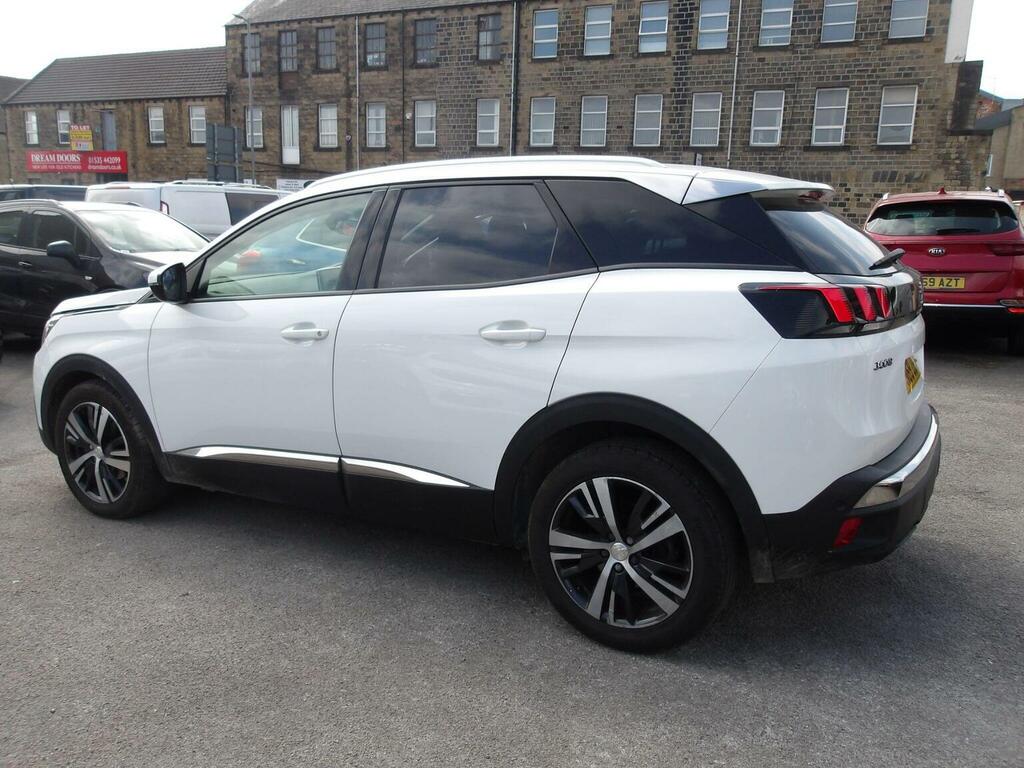 Peugeot 3008 1.2 Puretech Allure Euro 6 Ss White #6