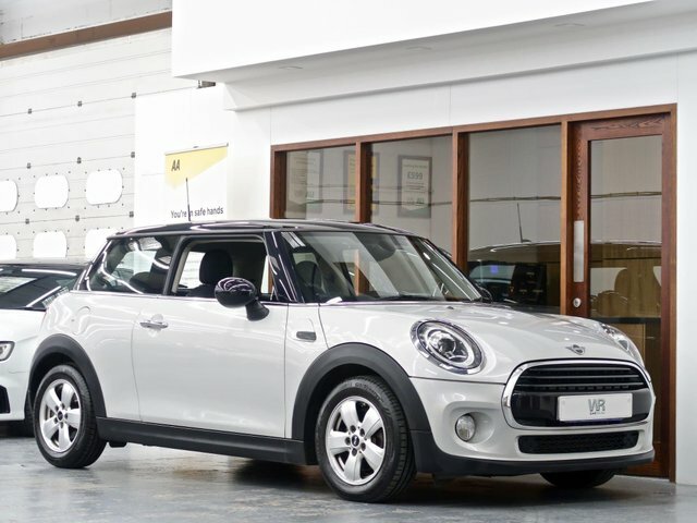 Mini Hatch 1.5 Cooper Classic Euro 6 Ss Silver