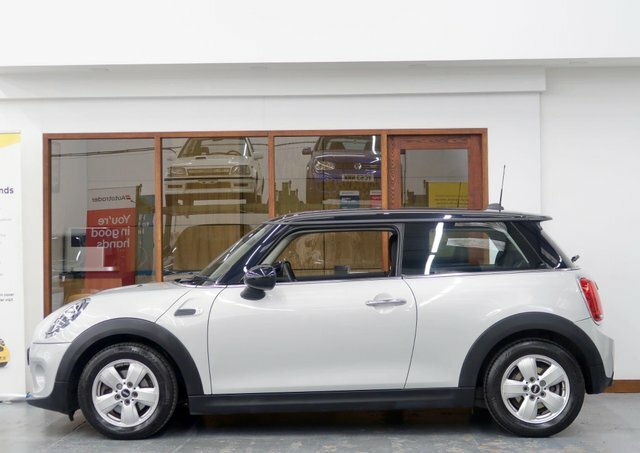 Mini Hatch 1.5 Cooper Classic Euro 6 Ss Silver #4