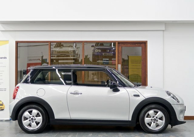 Mini Hatch 1.5 Cooper Classic Euro 6 Ss Silver #6
