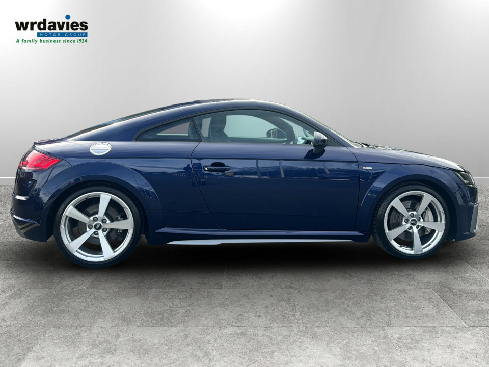 Audi TT Tfsi S Line Black Edition White #9