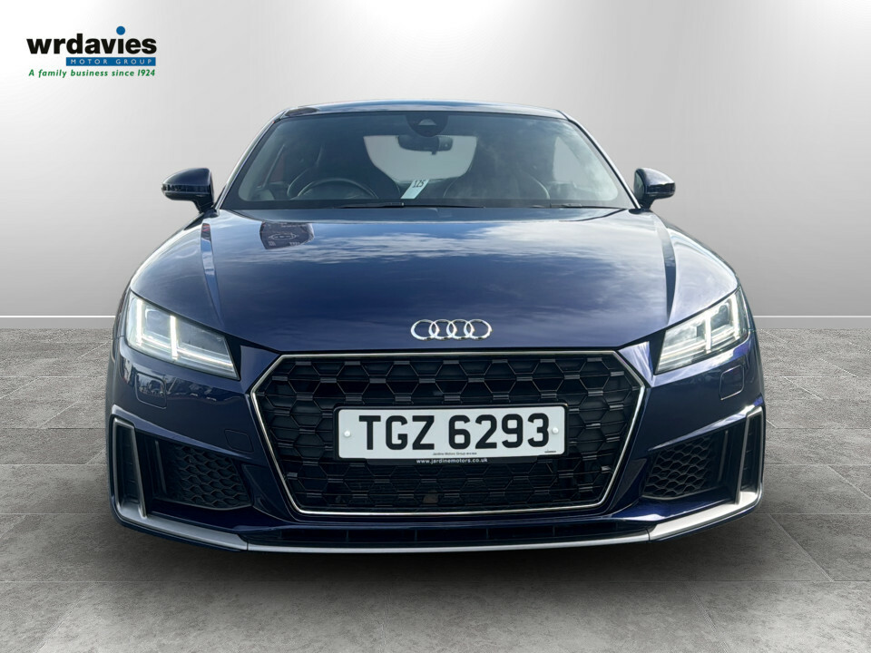 Audi TT Tfsi S Line Black Edition White #2