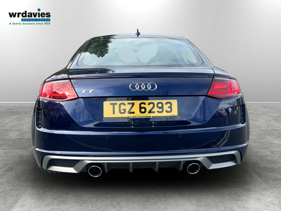 Audi TT Tfsi S Line Black Edition White #6