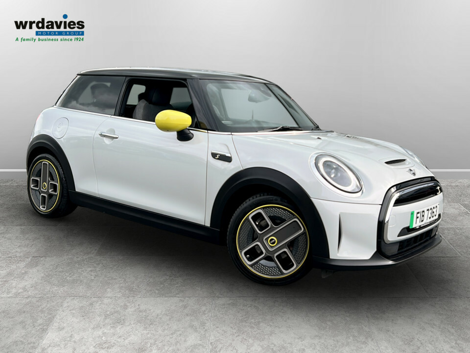 Mini Hatch 135Kw Cooper S Level 2 33Kwh Silver