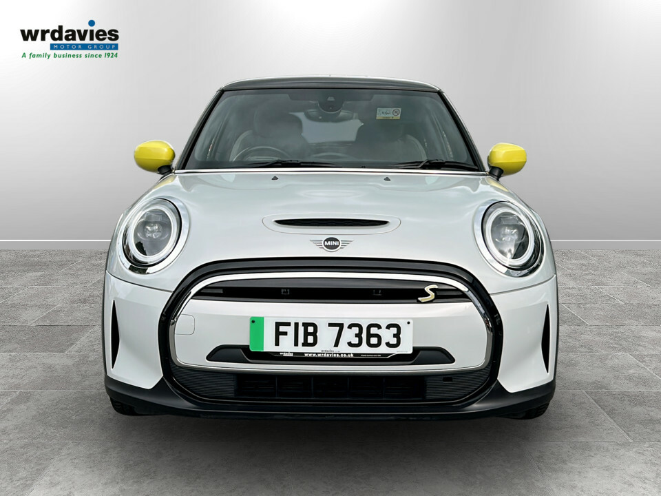 Mini Hatch 135Kw Cooper S Level 2 33Kwh YC21KDJ Silver #2