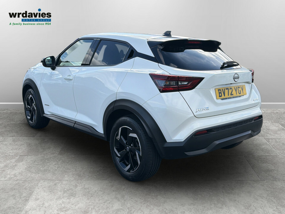 Nissan Juke 1.6 Hybrid N-connecta White #5