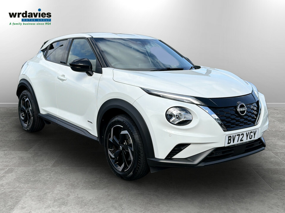 Nissan Juke 1.6 Hybrid N-connecta White