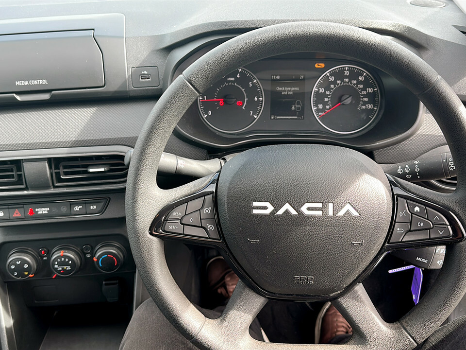 Dacia Sandero 1.0 Tce Journey Green #23