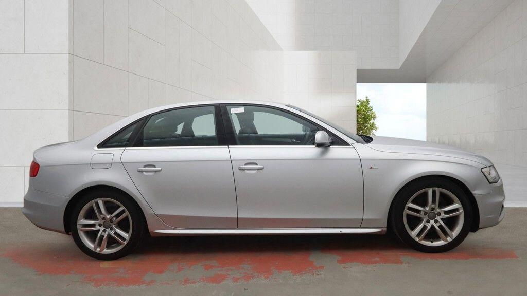 Audi A4 2.0 Tdie Se Technik Black #5