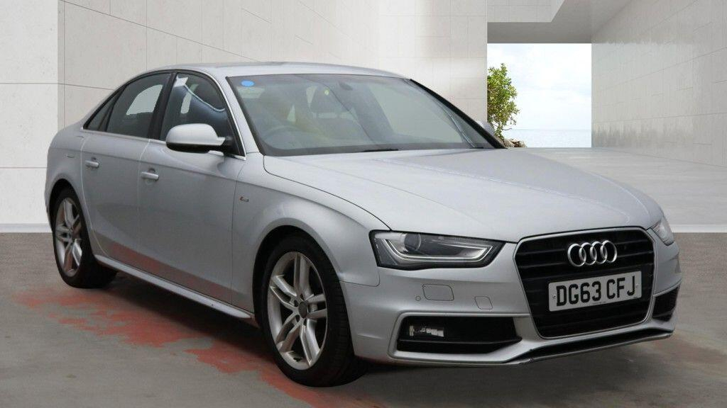 Audi A4 2.0 Tdie Se Technik Black #1