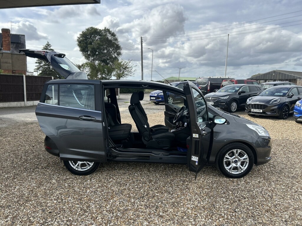 Ford B-Max 1.5 Tdci 95 Titanium X Navigator Grey #21