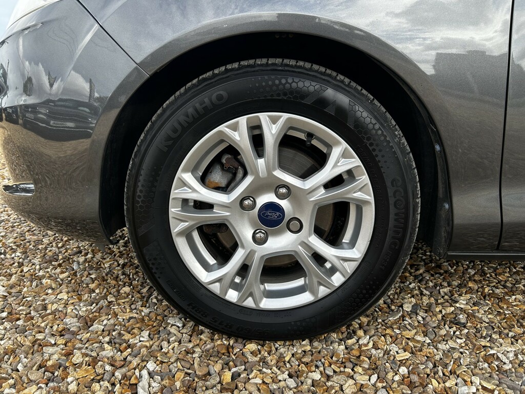 Ford B-Max 1.5 Tdci 95 Titanium X Navigator Grey #13