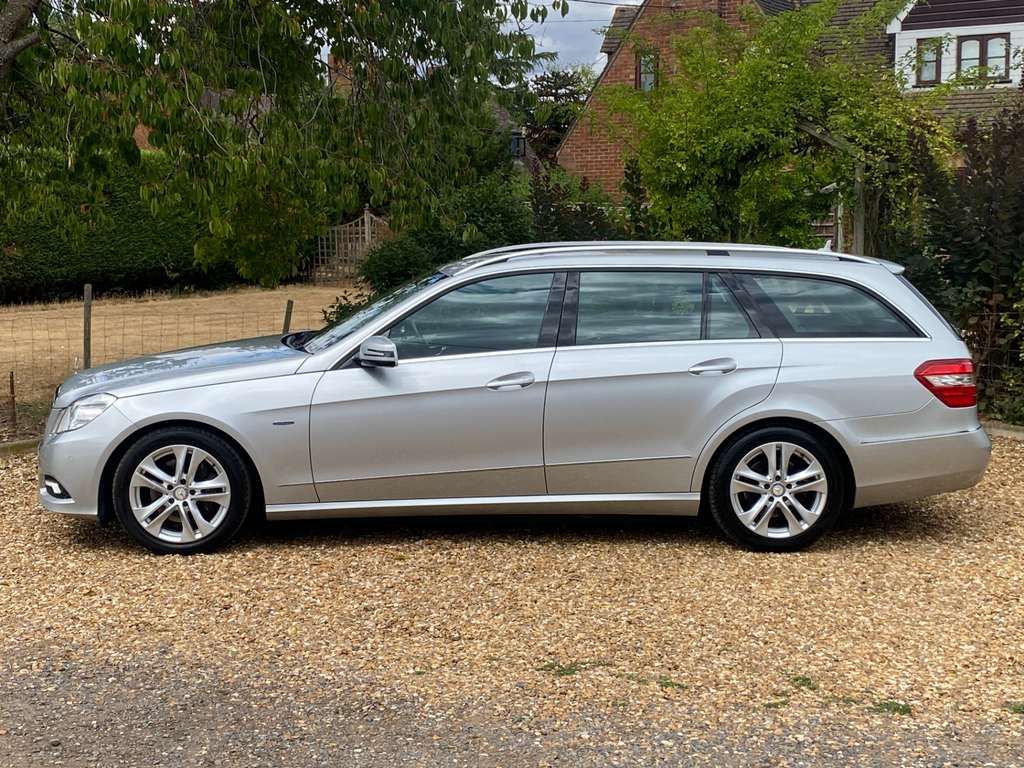Mercedes-Benz E Class 3.0 Cdi V6 Blueefficiency Avantgarde Estate Di Silver #5