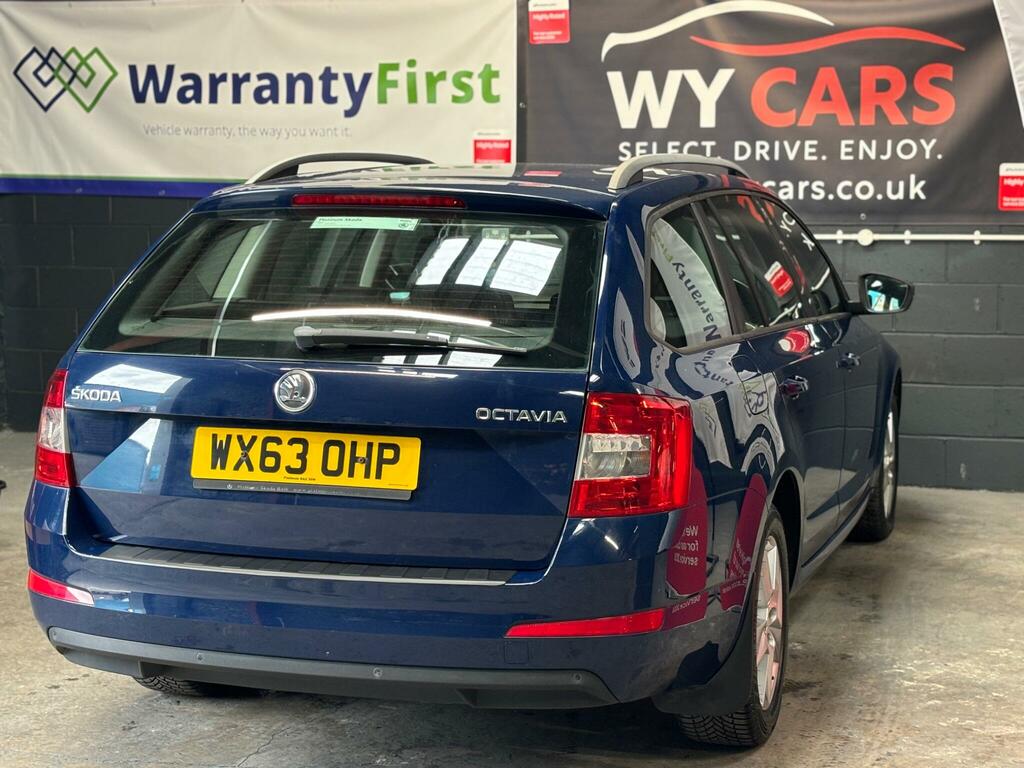 Skoda Octavia Se Blue #7