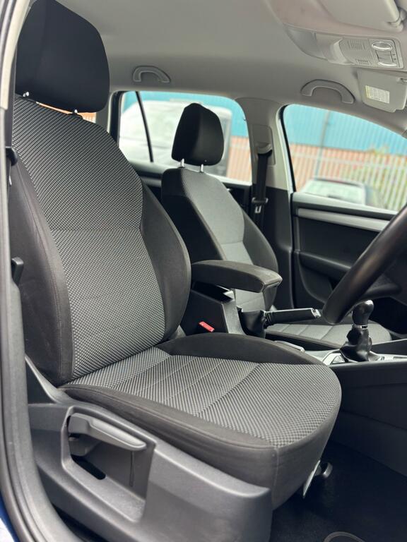 Skoda Octavia Se Blue #11