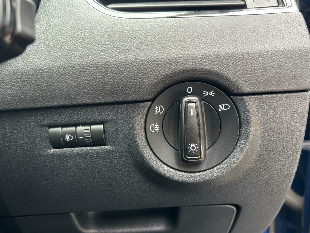 Skoda Octavia Se Blue #18