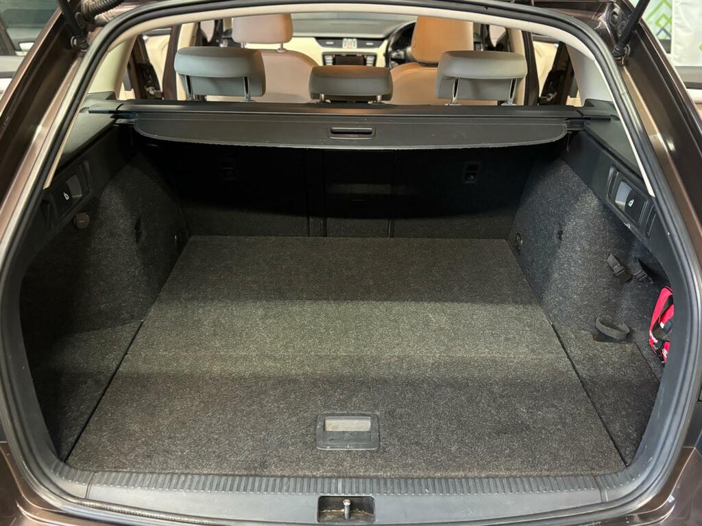 Skoda Octavia 2.0 Se L Tdi 148 Bhp Black #36