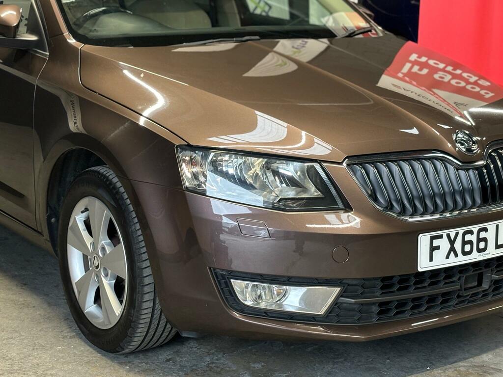 Skoda Octavia 2.0 Se L Tdi 148 Bhp Black #37