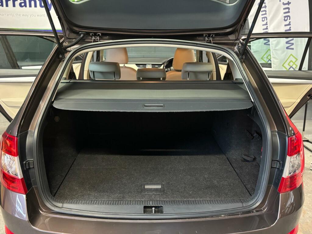 Skoda Octavia 2.0 Se L Tdi 148 Bhp Black #35
