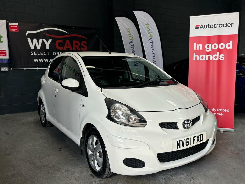 Toyota Aygo Go White #5