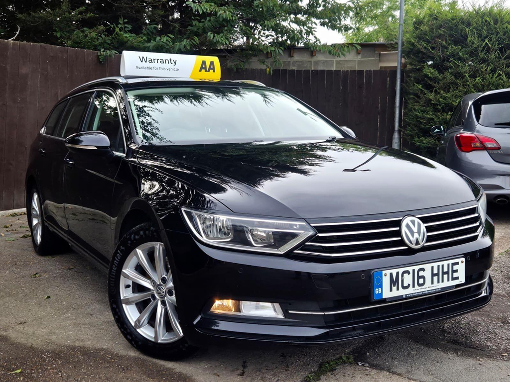 Volkswagen Passat Estate Black