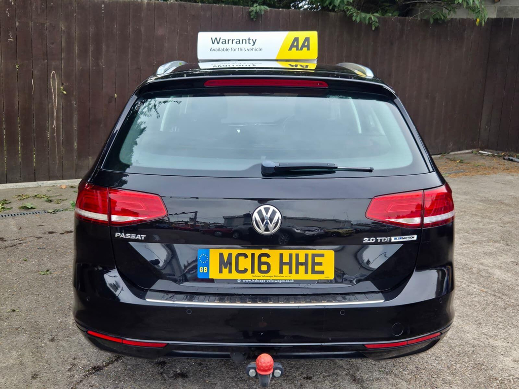Volkswagen Passat Estate Black #6