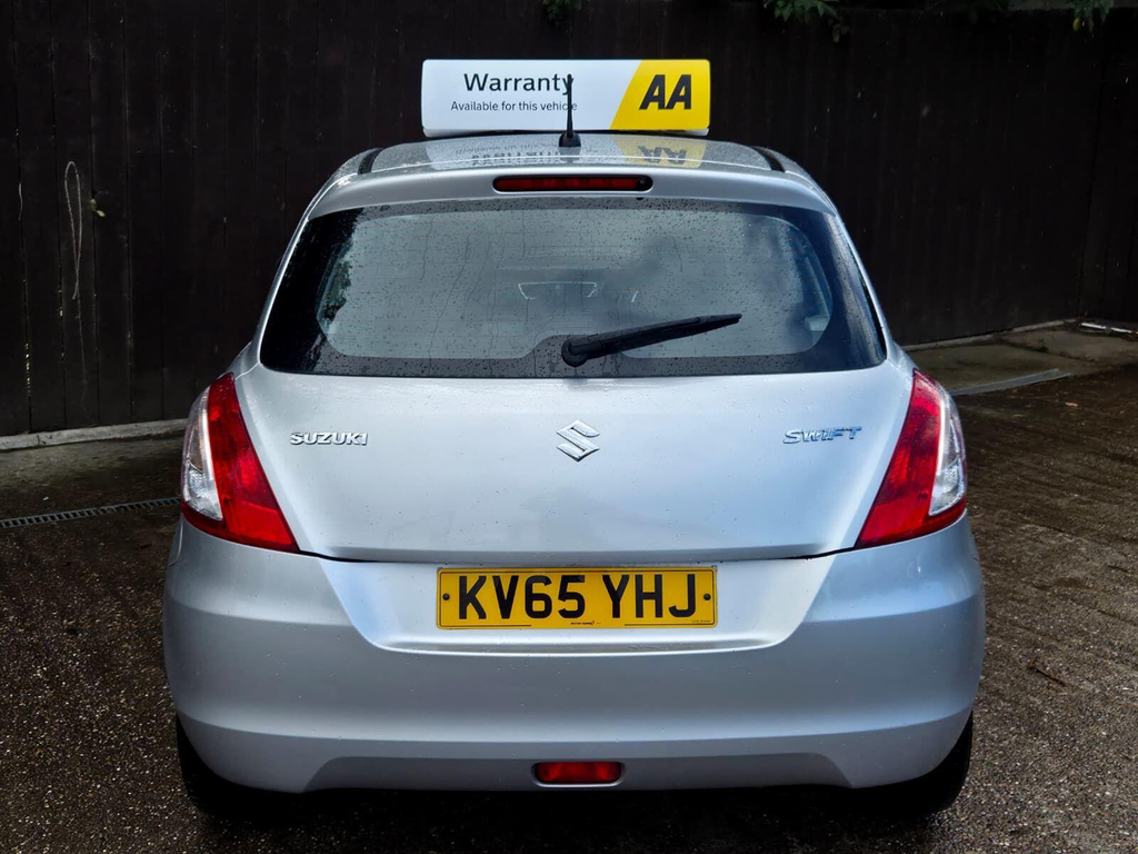 Suzuki Swift Hatchback Silver #6