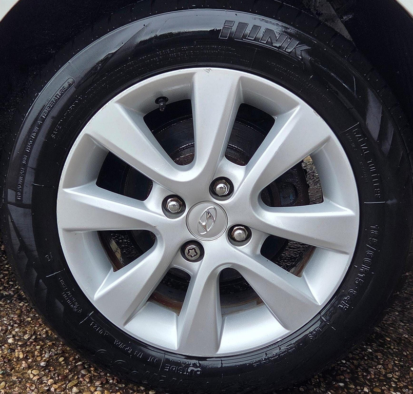 Hyundai I20 1.2 Active Euro 5 White #18