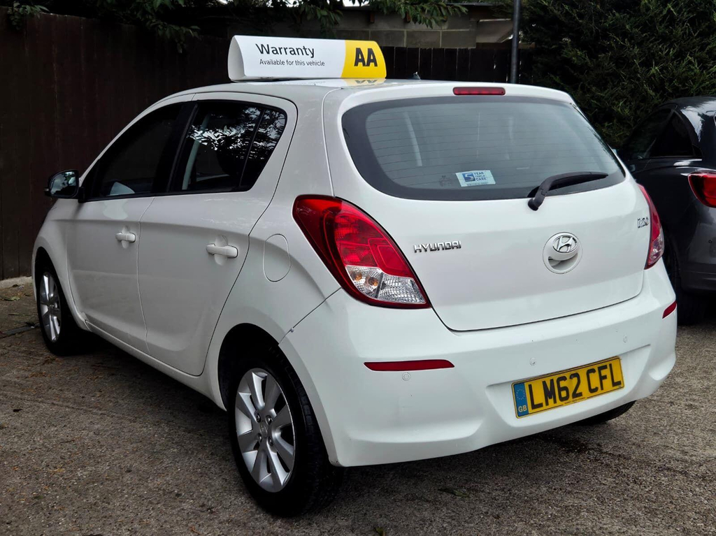 Hyundai I20 1.2 Active Euro 5 White #4