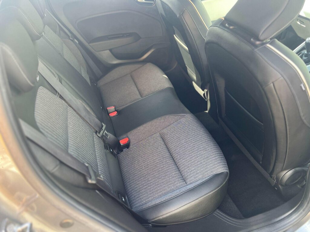 Renault Clio 1.6 E-tech Full Hybrid 145 Techno 2023 Orange #13