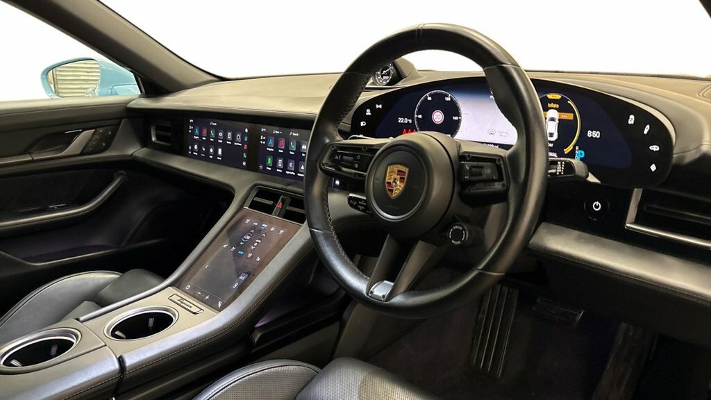 Porsche Taycan Saloon Blue #4