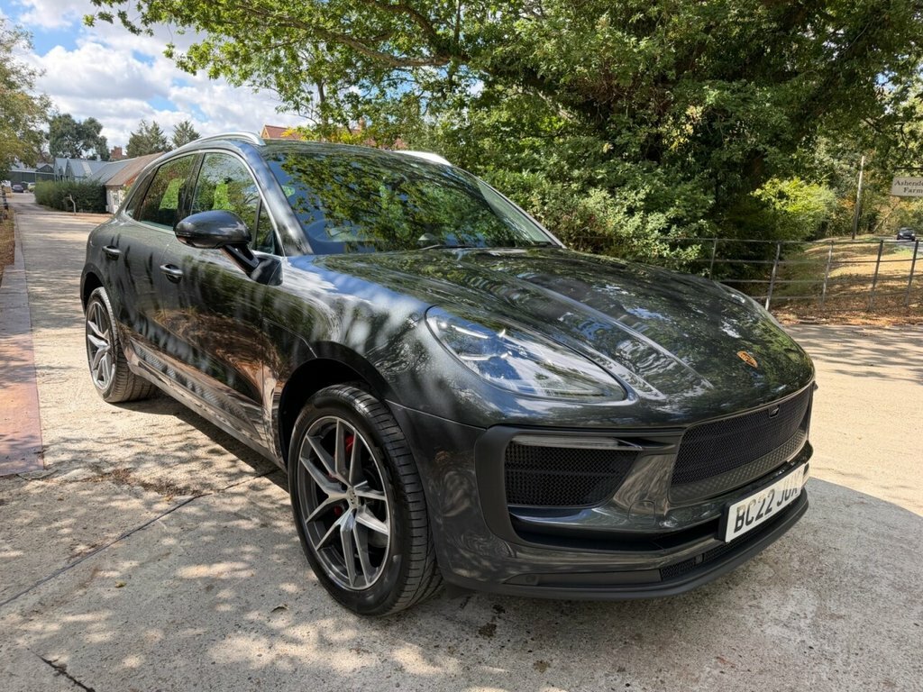 Porsche Macan 2.9L S Grey