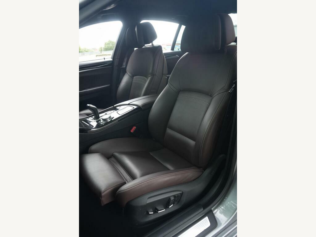 BMW 5 Series Blue #47