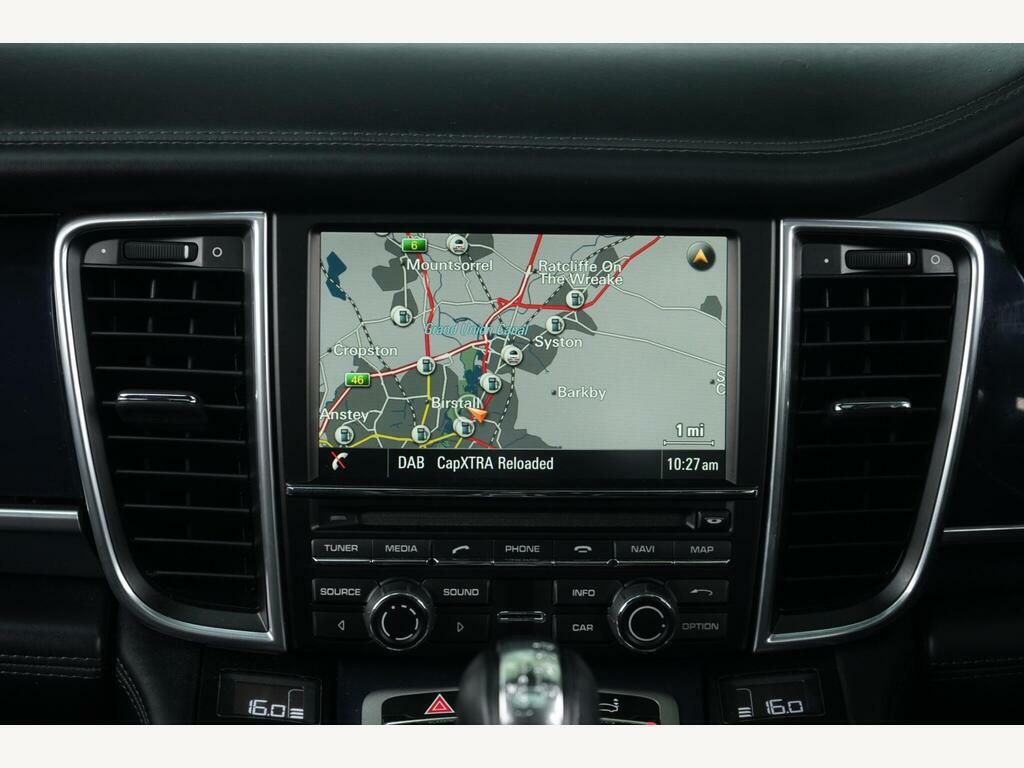 Porsche Panamera D V6 Tiptronic Black #35