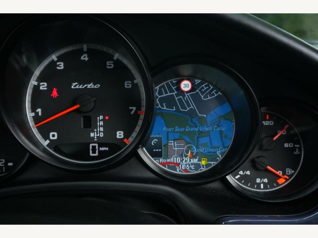 Porsche Panamera D V6 Tiptronic Black #32