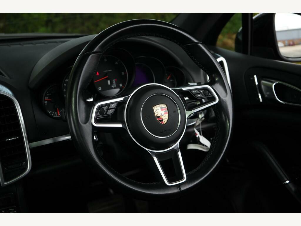 Porsche Cayenne 3.0 Td V6 Platinum Edition Tiptronics 4Wd Euro 6 Black #2
