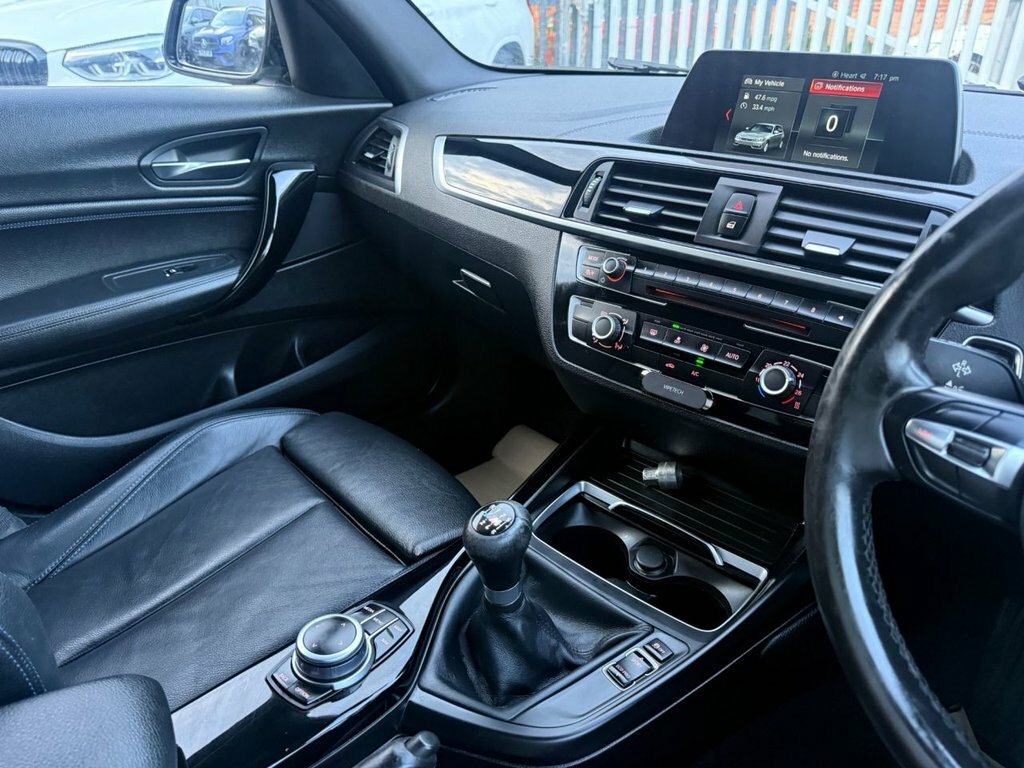 BMW 1 Series 1.5L M Sport Grey #4