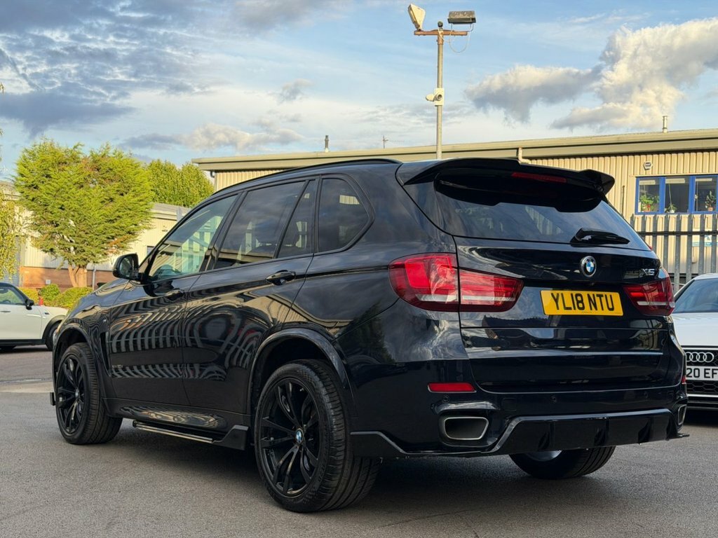 BMW X5 3L M Sport Black #3
