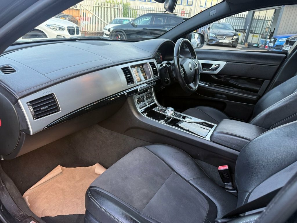 Jaguar XF  Grey #75