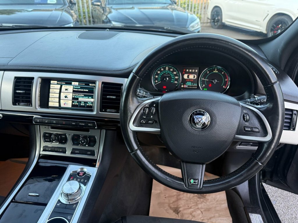 Jaguar XF 2.2L R-sport Grey #5