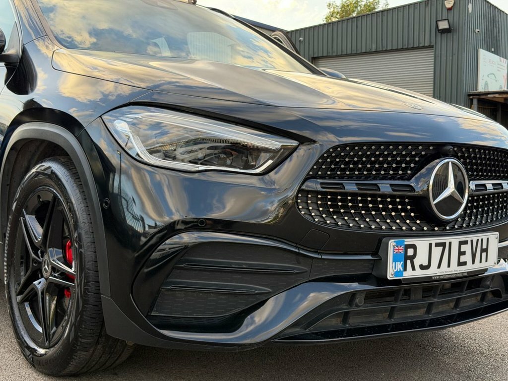 Mercedes-Benz GLA Class Suv Blue #19