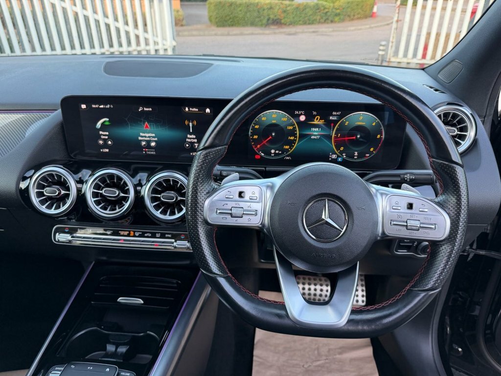 Mercedes-Benz GLA Class Suv Blue #35