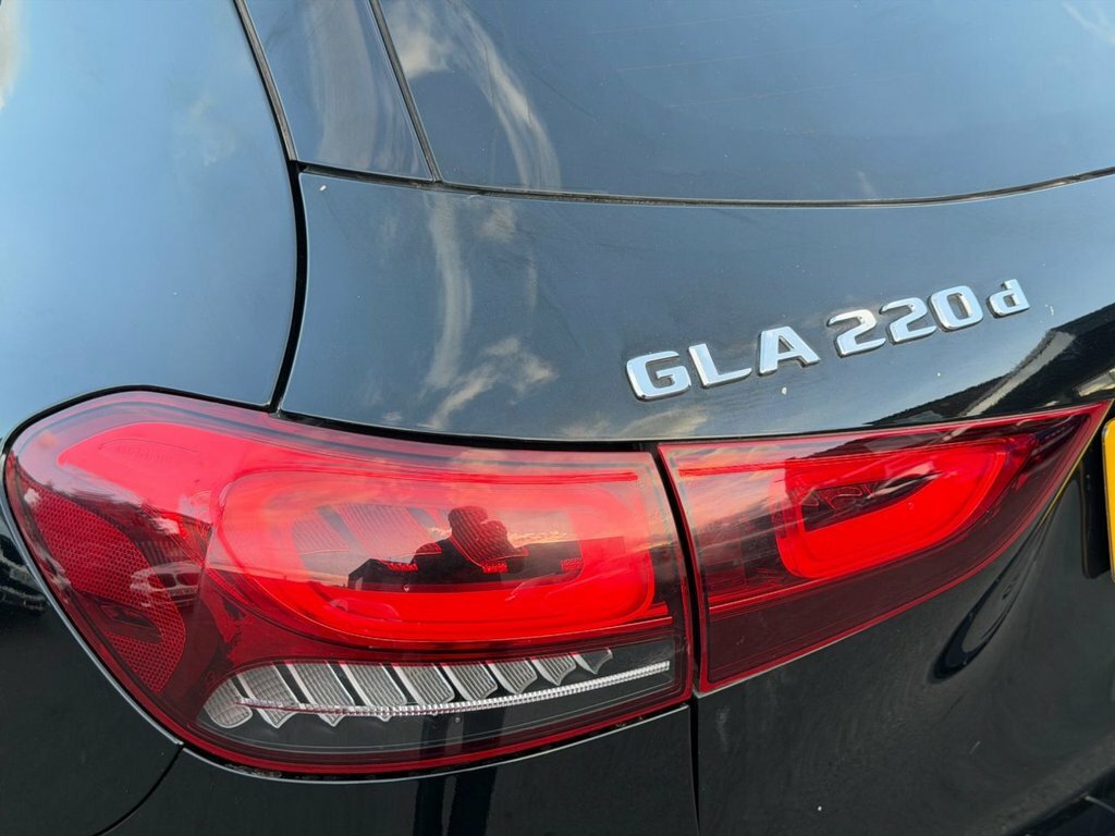 Mercedes-Benz GLA Class Suv Blue #23
