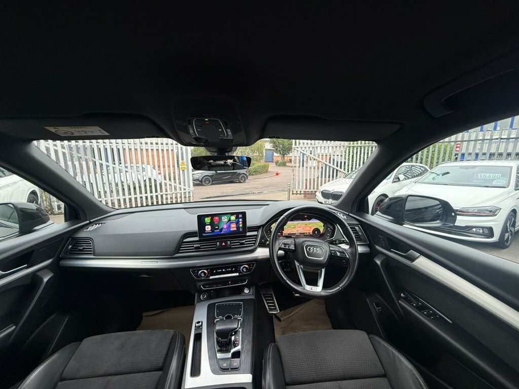 Audi Q5 2L S Line Black #2