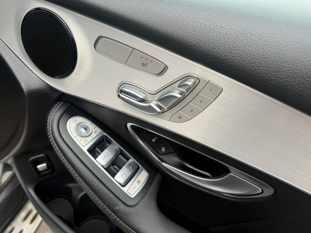 Mercedes-Benz GLC Class Black #34