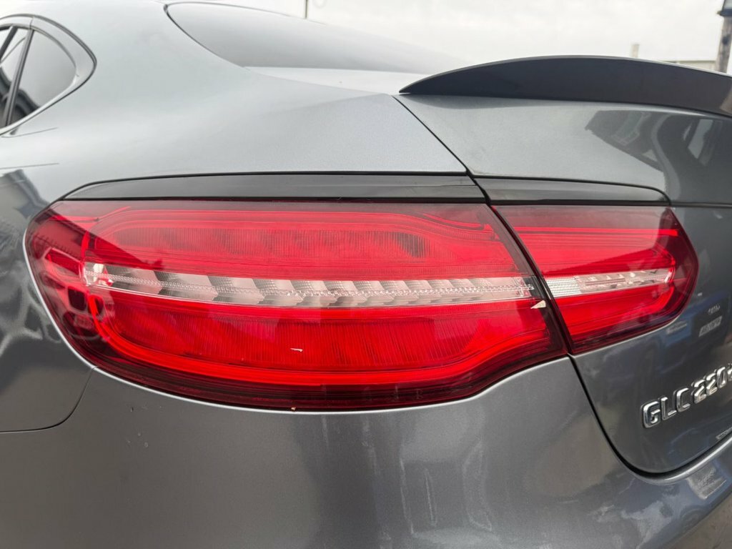 Mercedes-Benz GLC Class Black #27